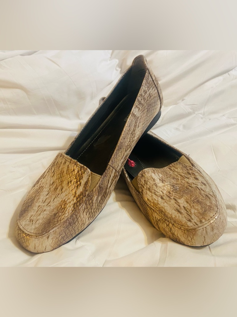 Ros Hommerson Regan
Loafers Womens 8ww Snake Print Leather Comfort Shoes